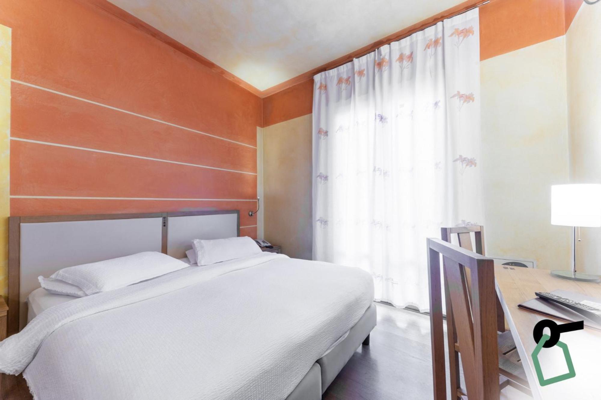 Hotiday Discovery - Residence Верона Екстер'єр фото