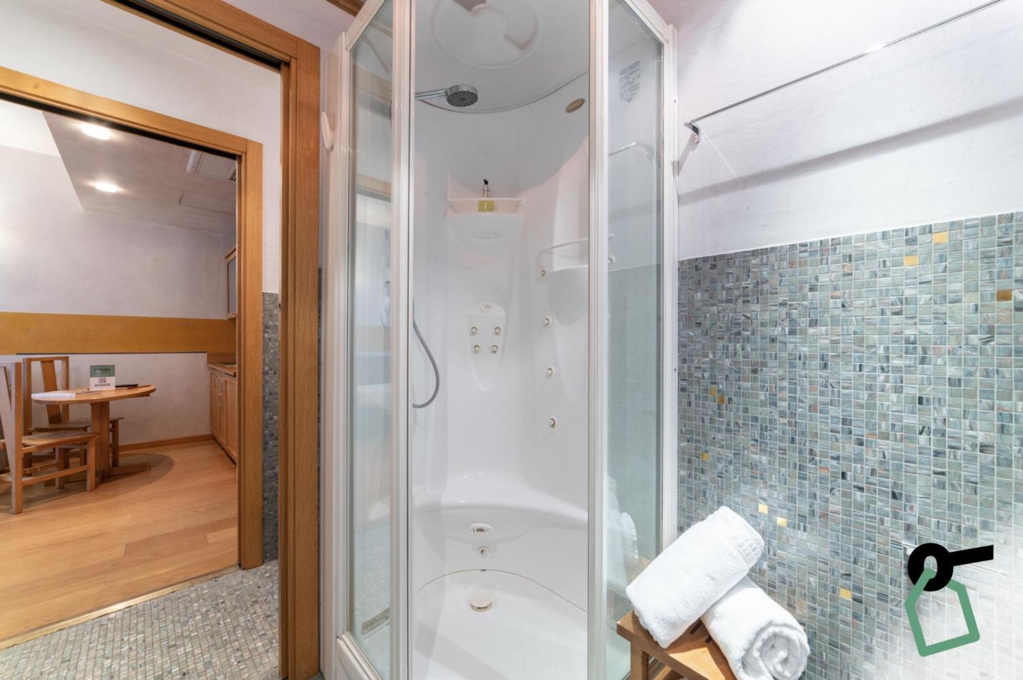 Hotiday Discovery - Residence Верона Екстер'єр фото