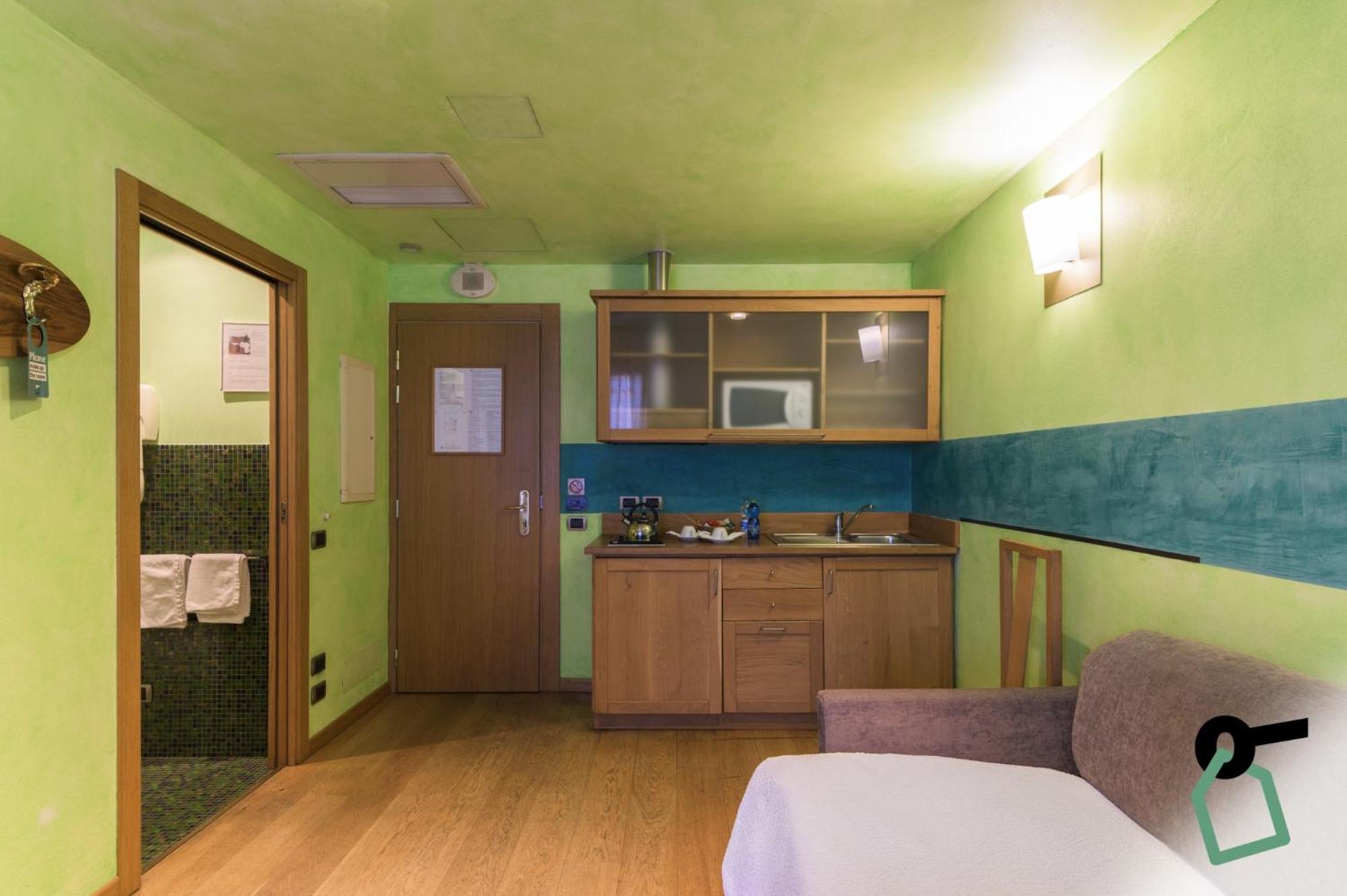 Hotiday Discovery - Residence Верона Екстер'єр фото